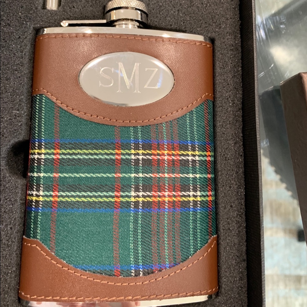 Brand new. Personalized flask with initials SMZ.
